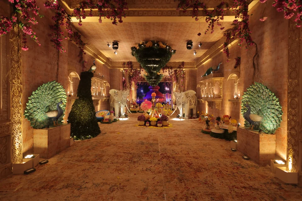 A peacock-inspired ceremonial corridor